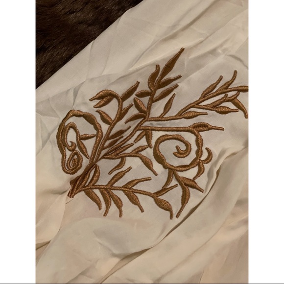 Dressed in Lala Embroidery Blouse - Picture 5 of 5